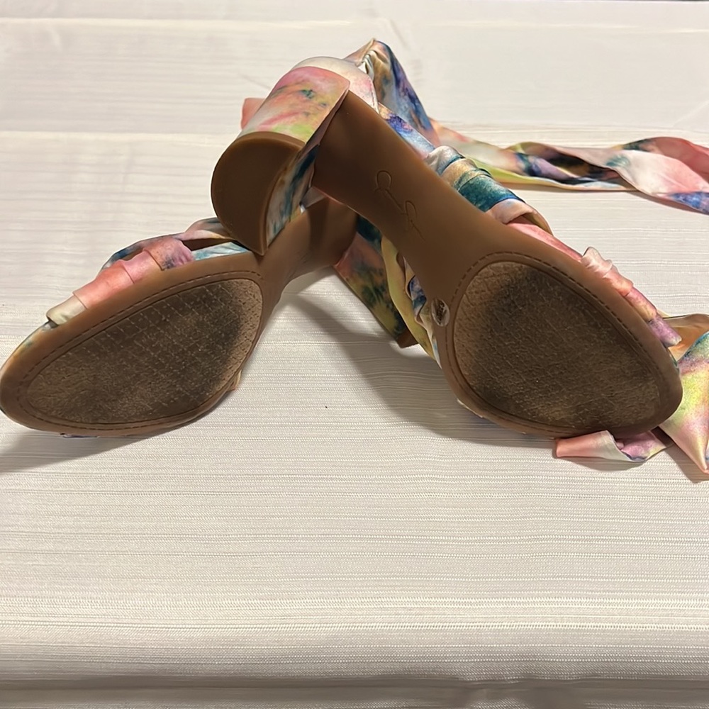 Jessica Simpson silky tie dye wedges, wrap up. - Picture 2 of 2
